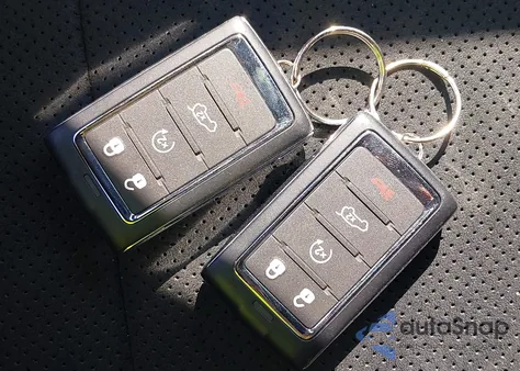 2024 Jeep Grand Cherokee Altitude X 4X4 z USA, uszkodzony, nr VIN 1C4RJHAG2R8570109